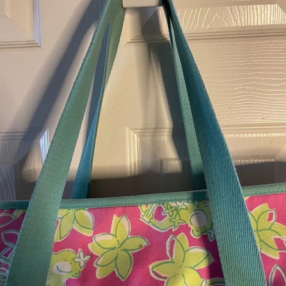 Lilly Pulitzer Rock A Hula prints 100%Cotton large diaper bag with wipes…